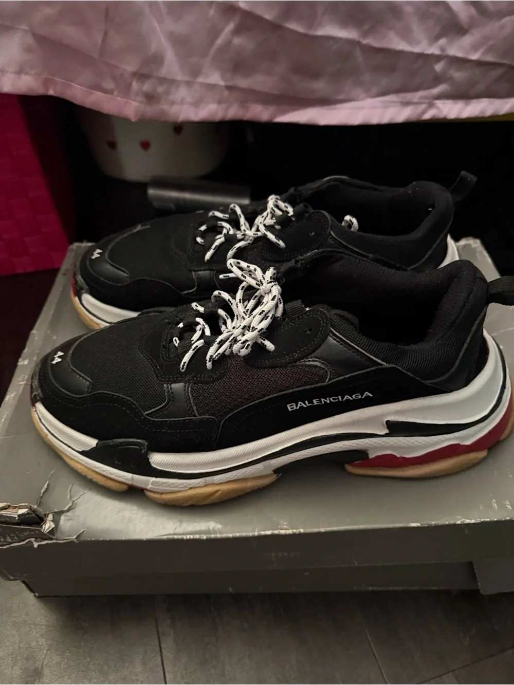 Tripe s size 44 worn fairly